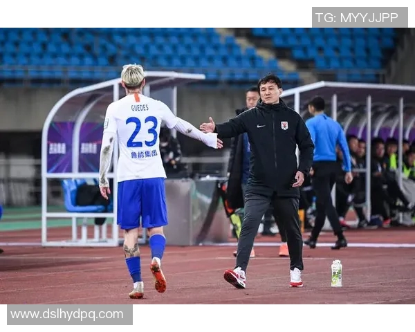 山东鲁能与武汉卓尔对决球员名单详细解析与比赛前瞻